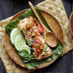 Nasi Bakar Ikan Cakalang