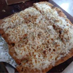 Martabak Tuna Super Mozarella Telur Bebek