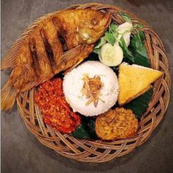 Paket Nasi Nila Penyet Es Sirup