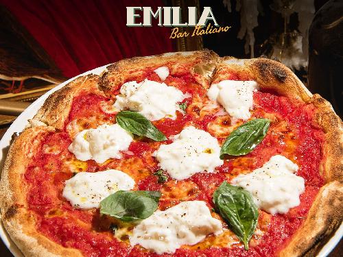 Emilia Bar Italiano, Menteng