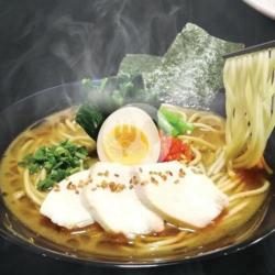 Chiken Kuro (chiken Shoyu Ramen) Noodle Medium