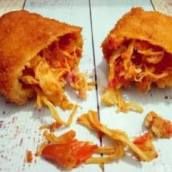 Risoles Ayam Mercon