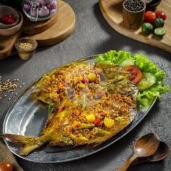 Ikan Goreng Bawal Rica