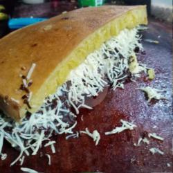 Martabak Rasa Keju Ketan