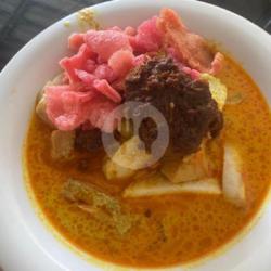 Lontong Sayur Lauk Rendang Daging