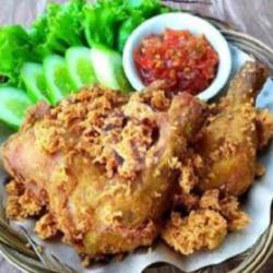 Pecel Ayam Kremes