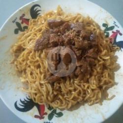 Indomie Rendang   Ayam Cincang   2 Bakso Pentol   Sawi