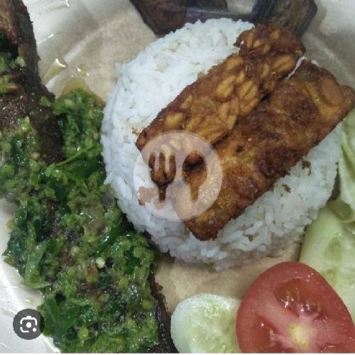 NASI CAMPUR MARNI, PASAR ANGKASA BLOK C - GoFood