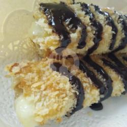 Bread Roll Mozzarella ( Medium)