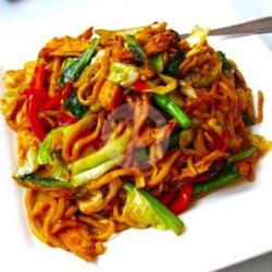 Mie Goreng Tek Tek