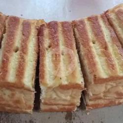 Roti Bakar Pisang   Nanas