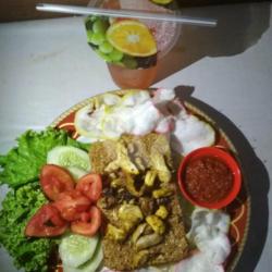 Nasi Goreng Ayam   Lemon Tea