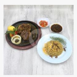 Kambing Bakar Madu