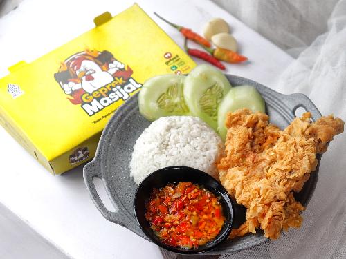 Ayam Geprek Masijal, Sawahan