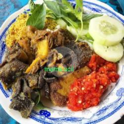 Babat Usus Sapi   Nasi   Tempe