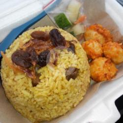 Paket 2. Nasi Kebuli   Bakso Balado