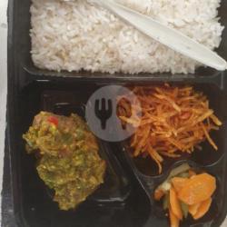 Nasi Ayam Ijo