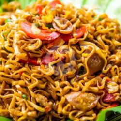 Mie Goreng Bakso Super Pedas