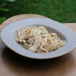 Spaghetty Chicken Creamy Sauce