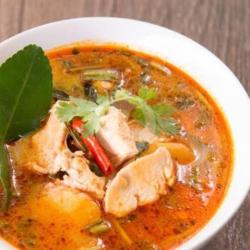 Tomyum Ayam Suwir   Seafood