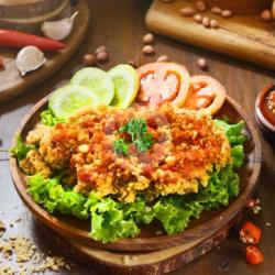 Ayam Geprek Sambal Kacang Tn