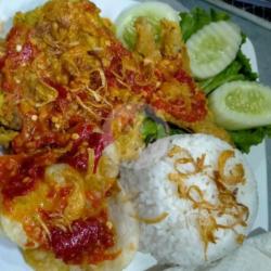 Nasi Ayam Geprek   Lemon Tee