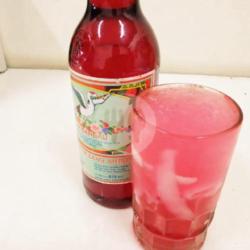 Es Kelapa Sirup Merah