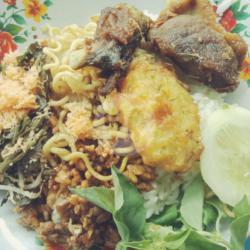 Nasi Campur Lauk Bebek Goreng