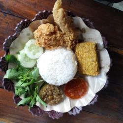 Ayam Krispy   Nasi Jumbo