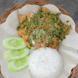 Paket Nasi Telor Dadar Cabe Ijo