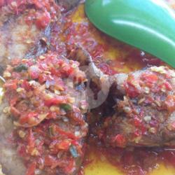 Ikan Goreng Tenggiri Sambalado