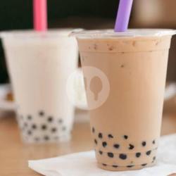 Vanilla Milk Boba