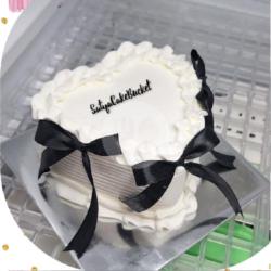 Cake Love Pita Black Mini