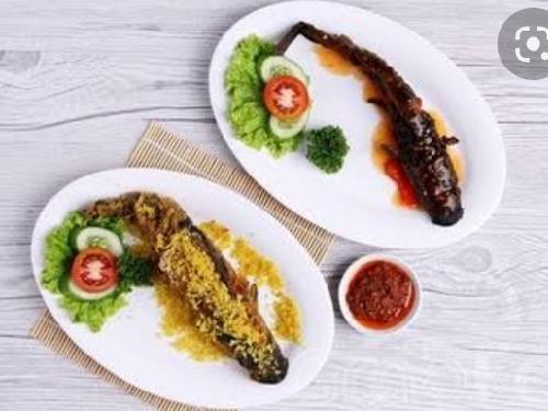 WARUNG MAKAN IBU ENDANG, Jl raya Cipocok - Petir,