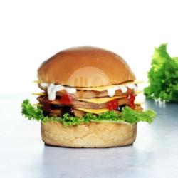 Big Chicken Burger ( 3 Lapis Ayam, 3 Lapis Keju )