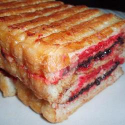 Roti Bakar Strawberi   Coklat