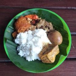 Nasi Gudeg Telor Tahu