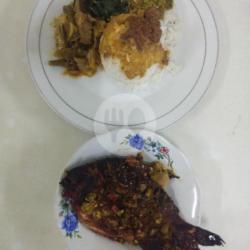 Nasi Rames Bawal Bakar