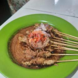 Sate Daging Kelapa