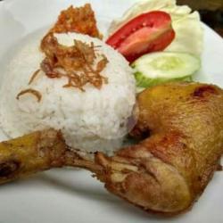 Nasi Ayam Srundeng Goreng