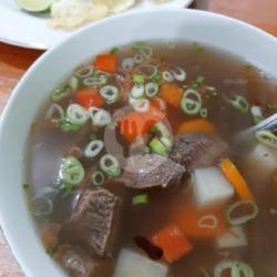 Sop Daging Sapi