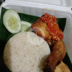 Nasi Liwet Ayam Penyet Paha Sambal Jontor 1/4