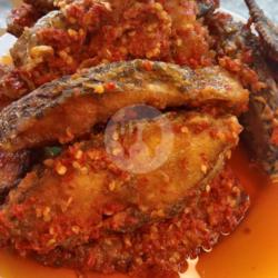 Nasi Bungkus   Ikan Nila Sambal Merah