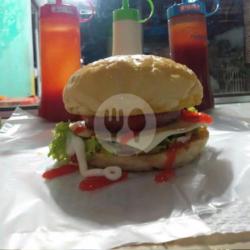 Beef   Keju Burger