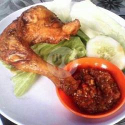 Paha Ayam Goreng