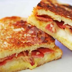 Ultimate Beef Cheese Toast Sandwich