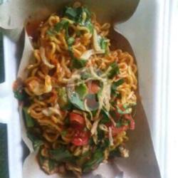 Indomie Goreng Tumis Pedas Kering   Cabe Rawit   Sayur