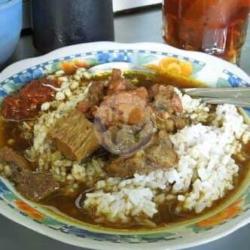 Nasi Rawon Daging Sapi