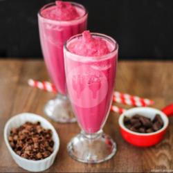 Milkshake Red Velvet