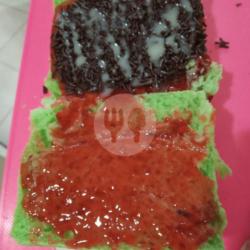 Rokus Strawberry Coklat